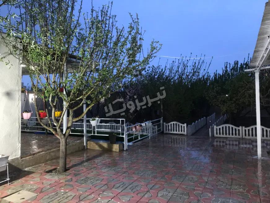 باغ 400 متری با 30 اصله درخت بارده در باغمعروف 1 باغ 400 متری با 30 اصله درخت بارده در باغمعروف