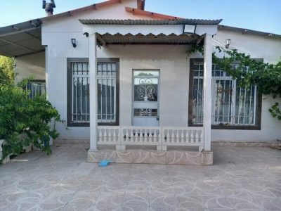 ویلا 600 متری دارای درختان بارده در باغمعروف